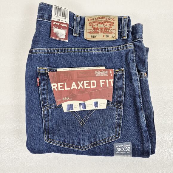 Levis 550 Jeans Men's Relaxed Fit Dark Blue Denim Tapered Leg NWT 38x32 - Picture 1 of 8